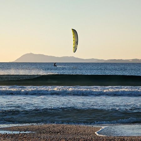 Studio A Hyeres Port - Proche De Toutes Commodites Exterior photo